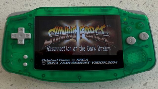 Anbernic RG34XX Retro Handheld mit Game Boy Advance Spiel