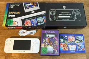 Kompletter Inhalt der Evercade EXP Version in weiss