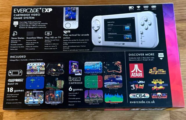 Evercade EXP weiss Box Back Ansicht der Evercade EXP weiße Edition Back